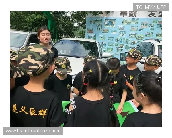 三一真人社交系统功能介绍拓展好友关系增强游戏互动体验